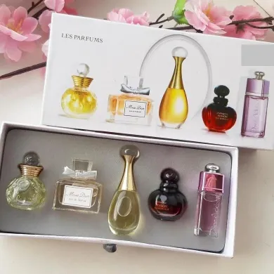5 Pcs Mini Perfume Set